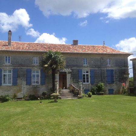 Bed and Breakfast Le Moulin A Vent Bertric-Burée Exteriér fotografie